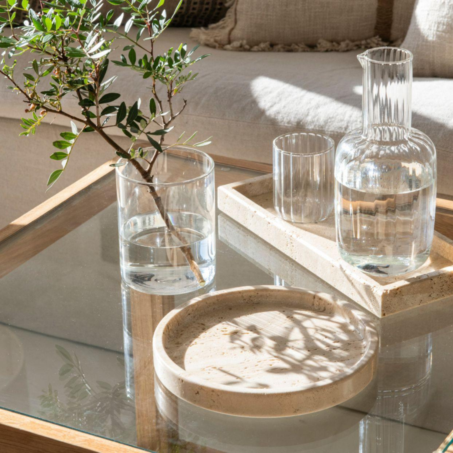 plateau en travertin de forme ronde