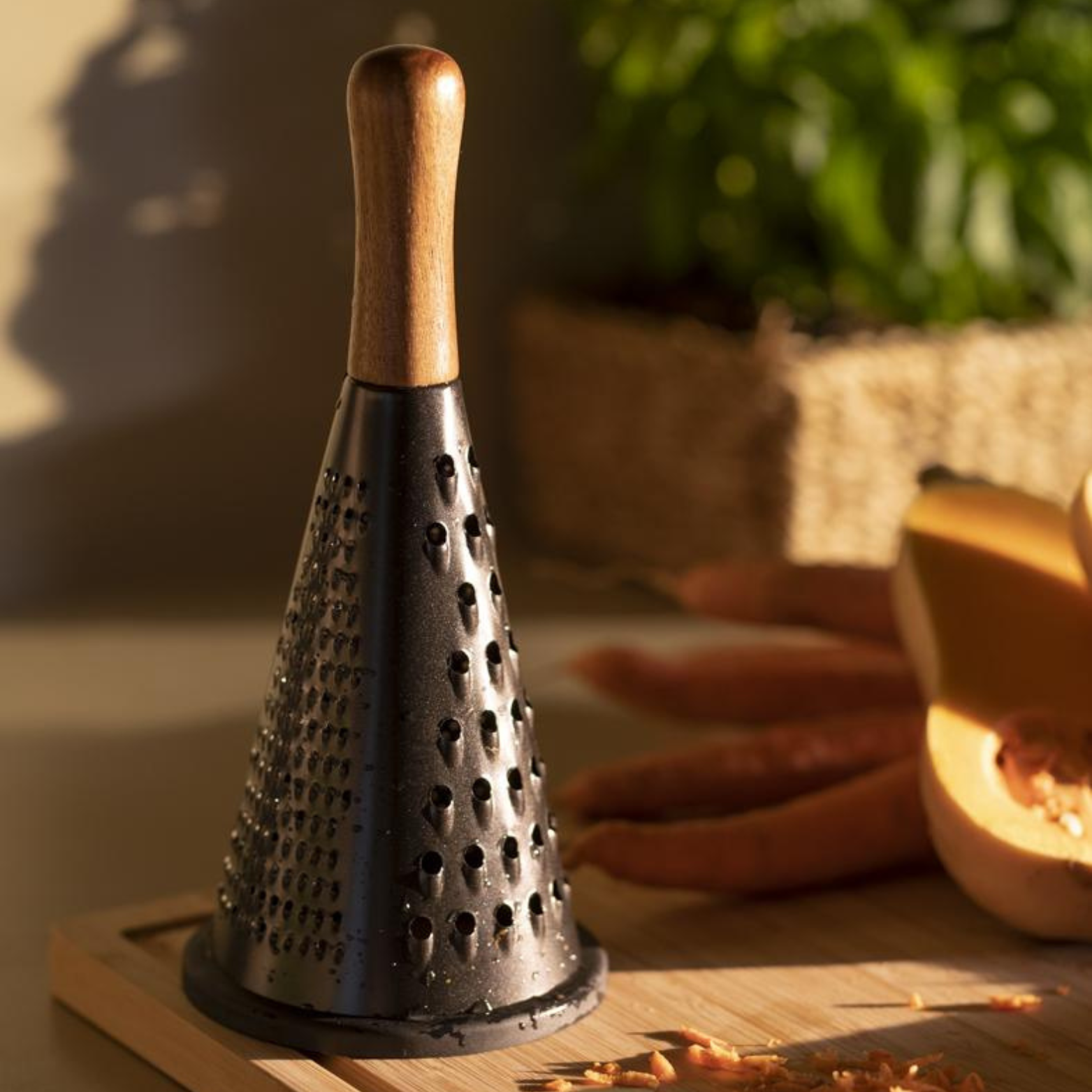 rape acier conique noir bois