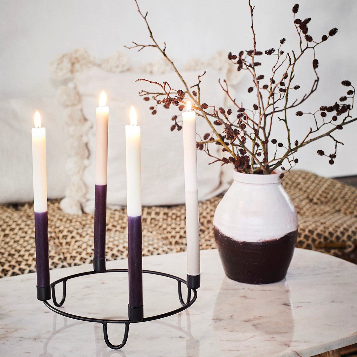 bougie en paraffine noire blanche madam stoltz