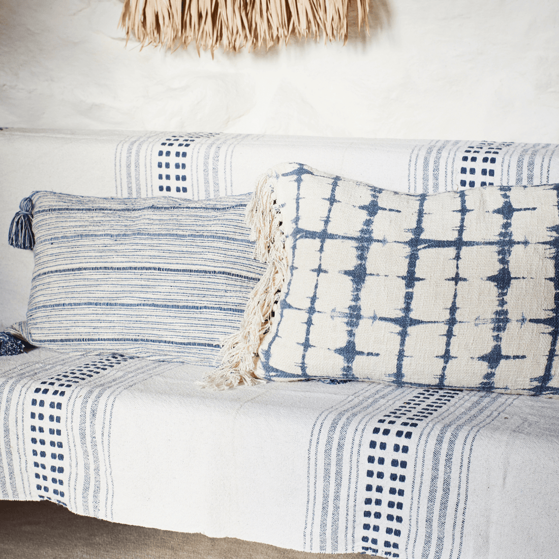 drap de plage fouta en coton recycle de couleur bleu madam stoltz