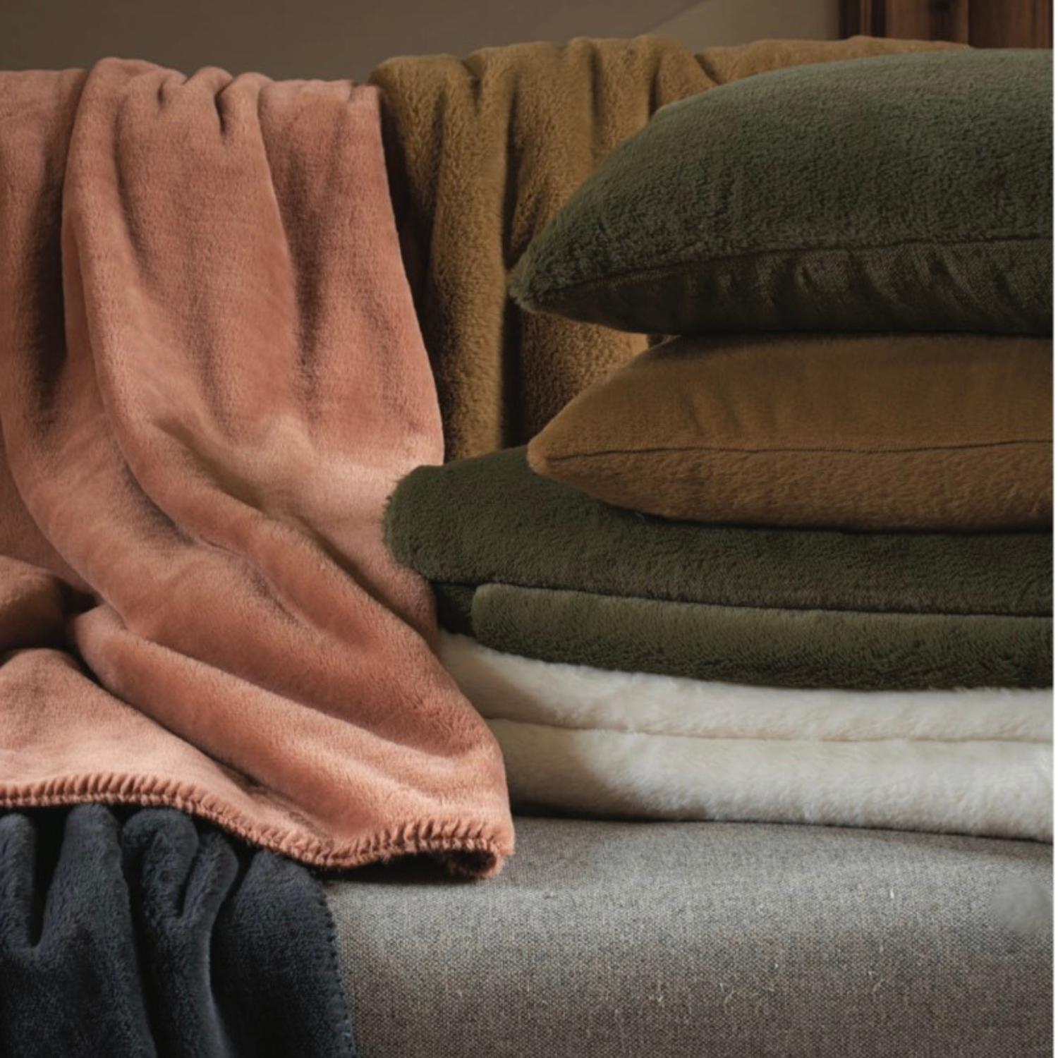 Couvre-lit / Maxi Plaid ultra doux I Camel