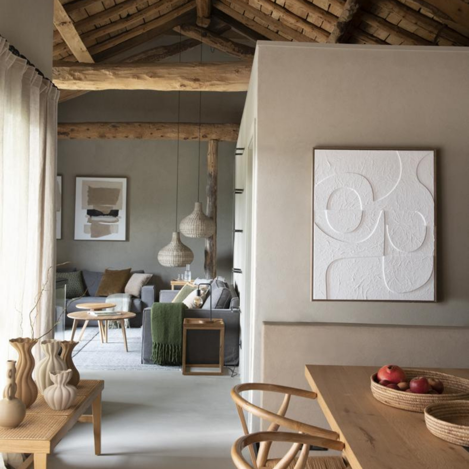 vase elegant faconne ceramique terracota