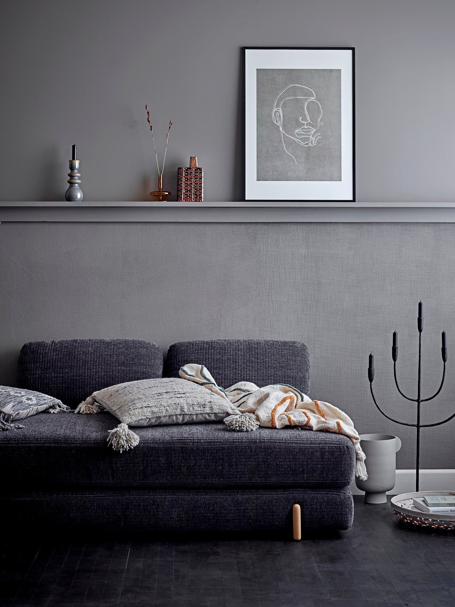 Hakeem-Illustration-avec-cadre-Noir-Pin-Tableau-Abstrait-Bloomingville