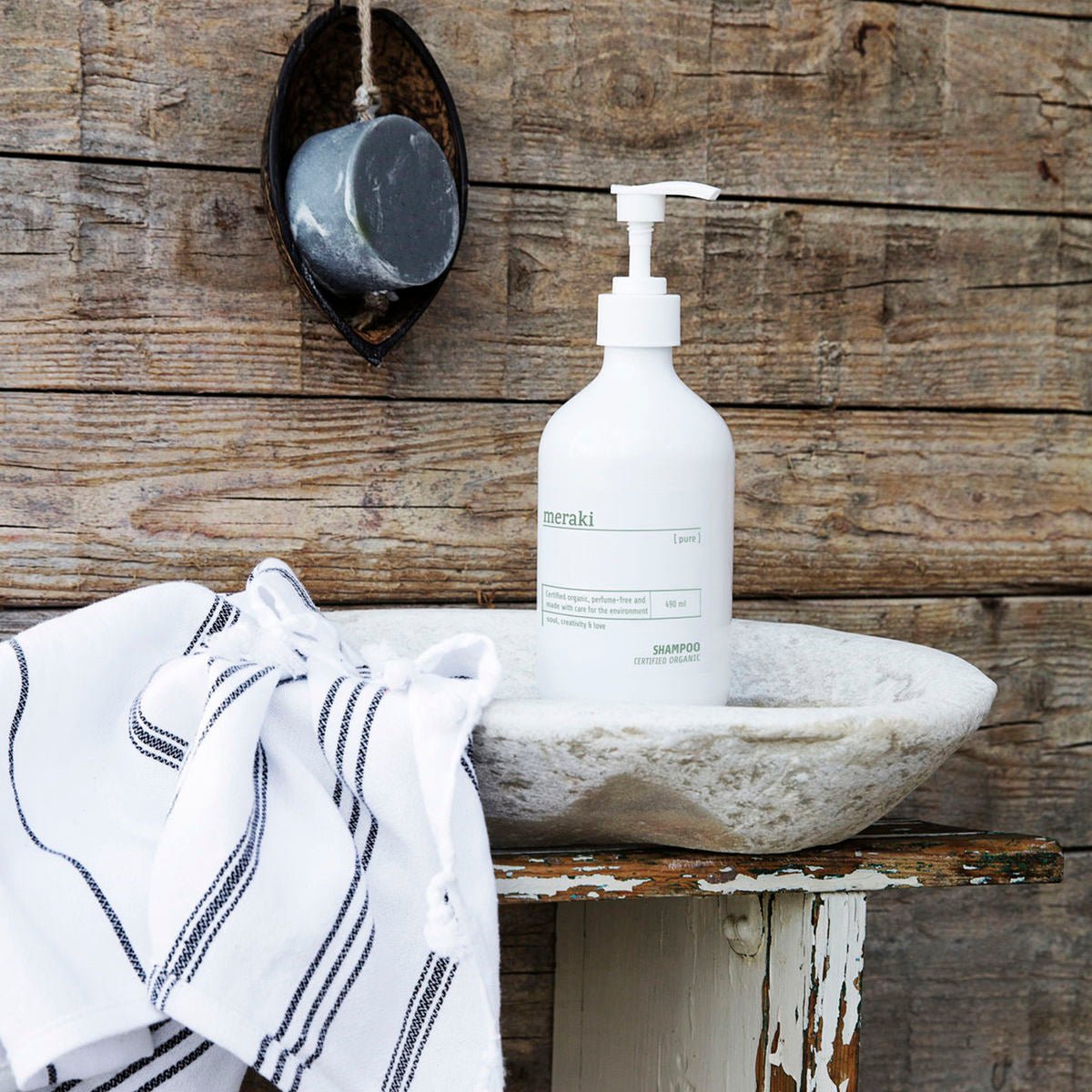 Shampoing doux et efficace pure de la marque meraki