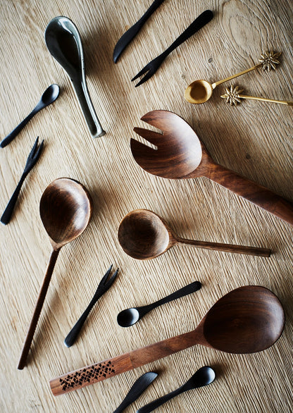cuillere artisanale en bois de manguier de couleur naturelle