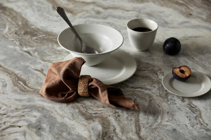 serviette de table marron en lin et coton 